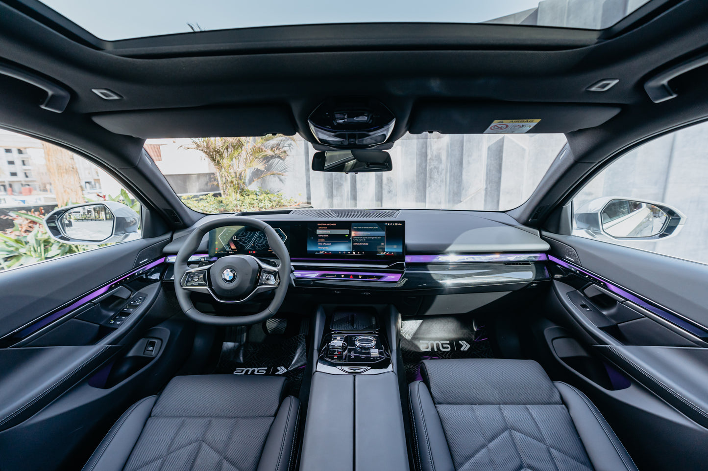 BMW 520i LUXURY